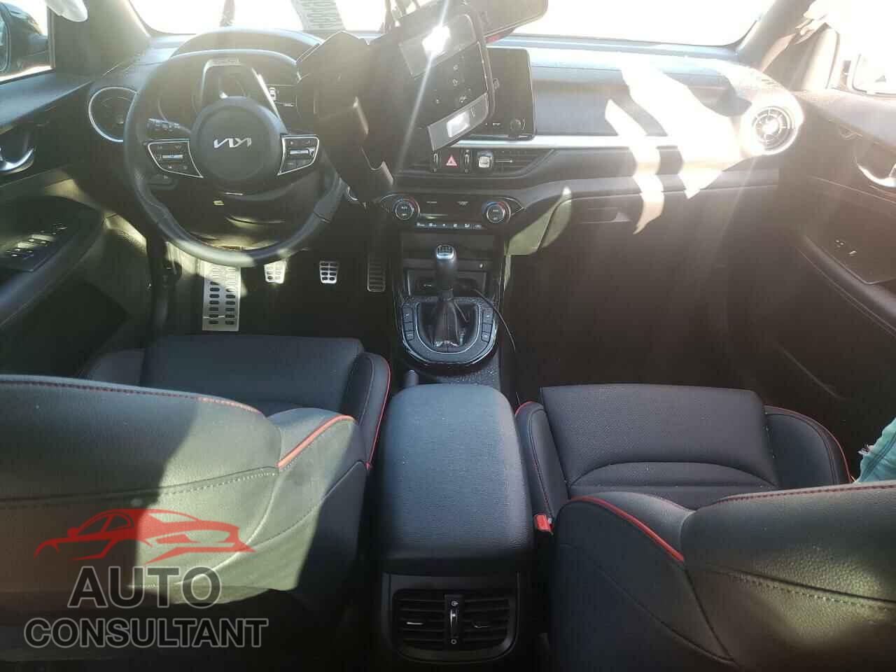 KIA FORTE 2024 - 3KPF44AC4RE728309