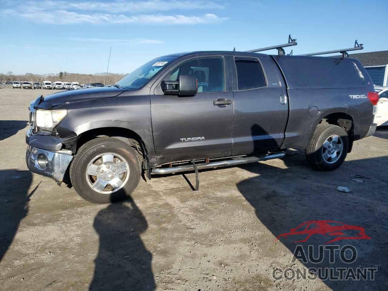 TOYOTA TUNDRA 2011 - 5TFUM5F19BX017926