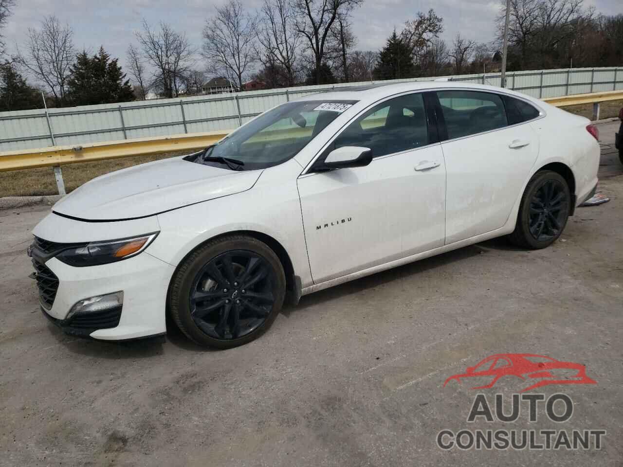 CHEVROLET MALIBU 2022 - 1G1ZD5STXNF211560