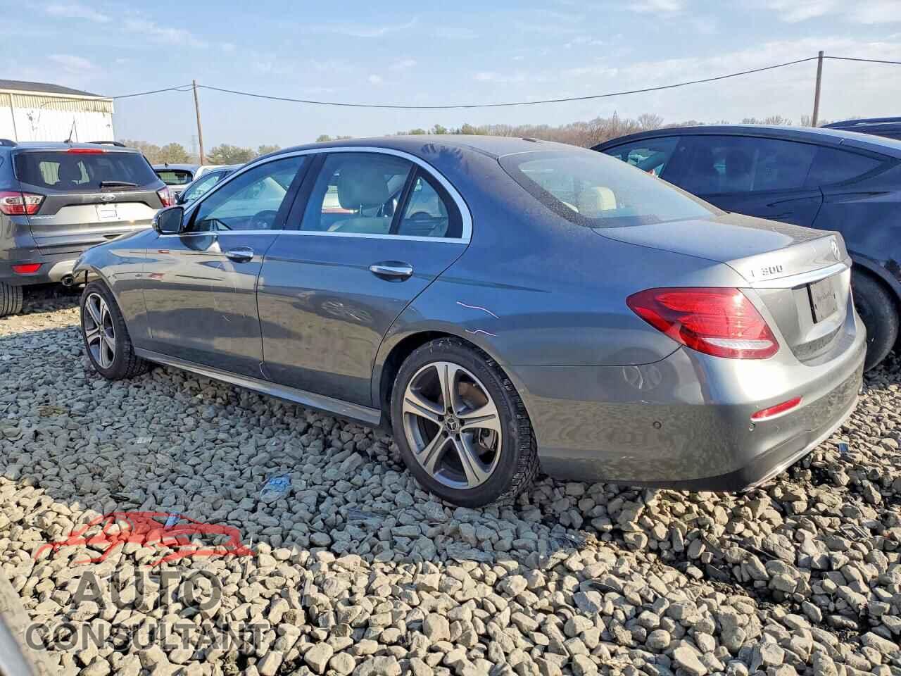 MERCEDES-BENZ E-CLASS 2018 - WDDZF4KB5JA323733