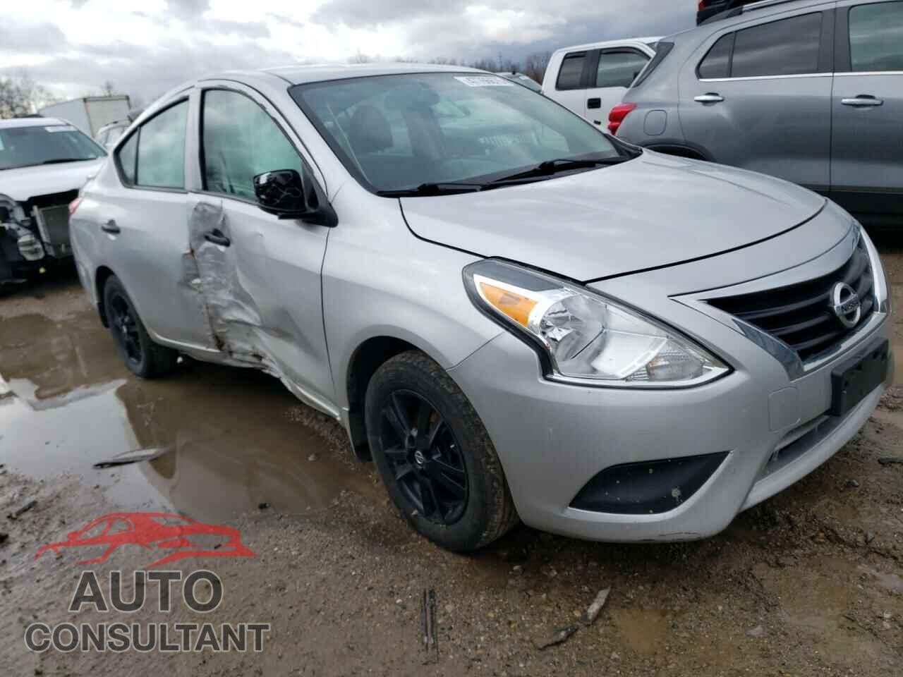 NISSAN VERSA 2019 - 3N1CN7AP3KL834422