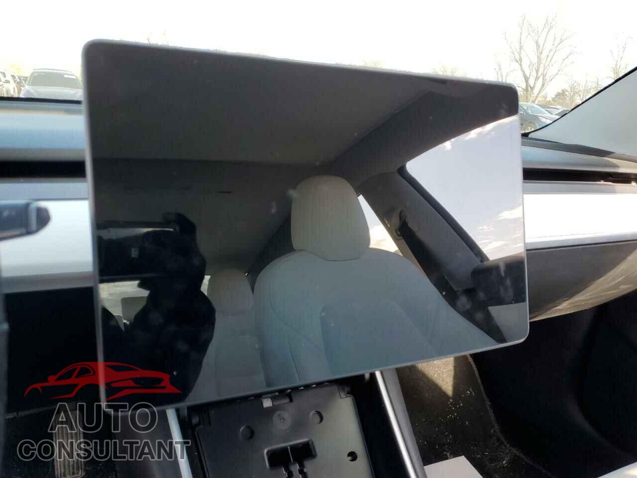 TESLA MODEL 3 2018 - 5YJ3E1EB2JF122392