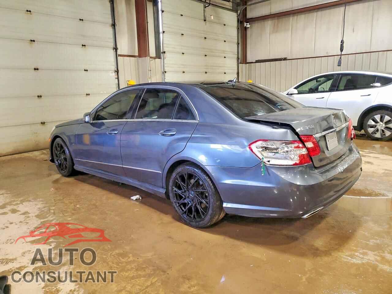 MERCEDES-BENZ E-CLASS 2010 - WDDHF8HB1AA066435