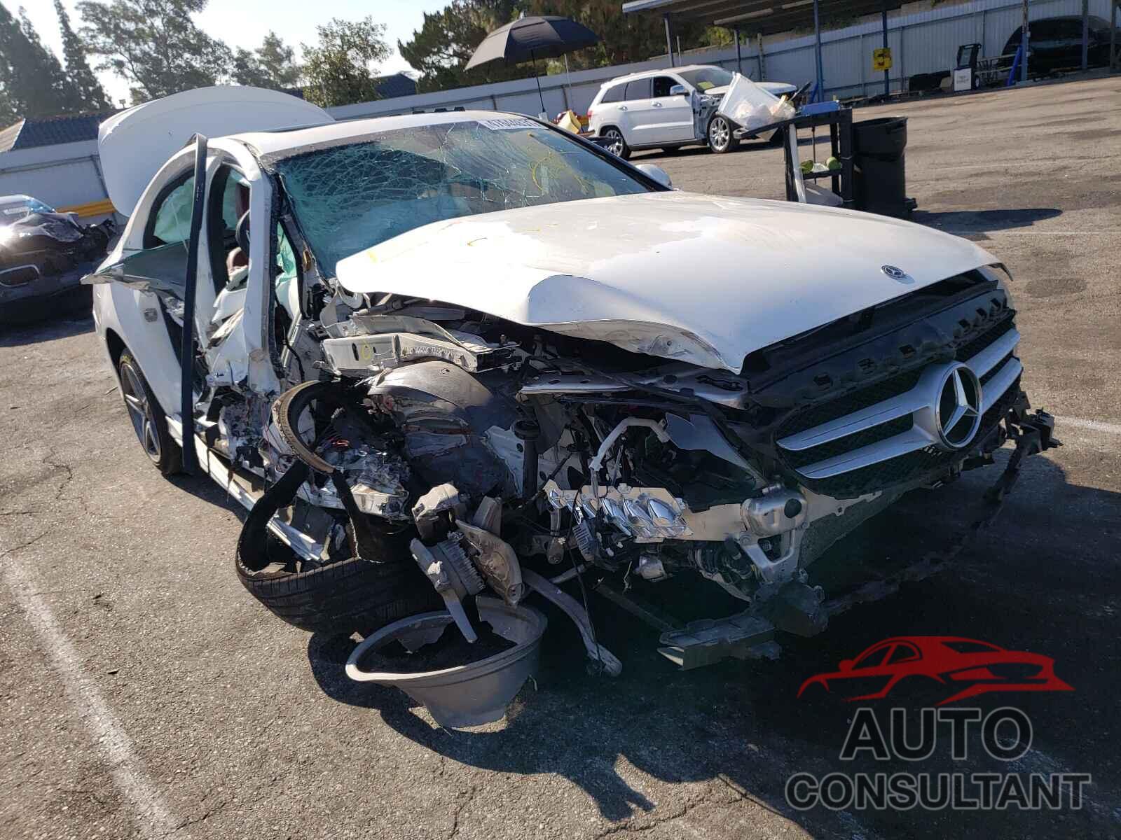 MERCEDES-BENZ C-CLASS 2018 - 55SWF4JB7JU253737