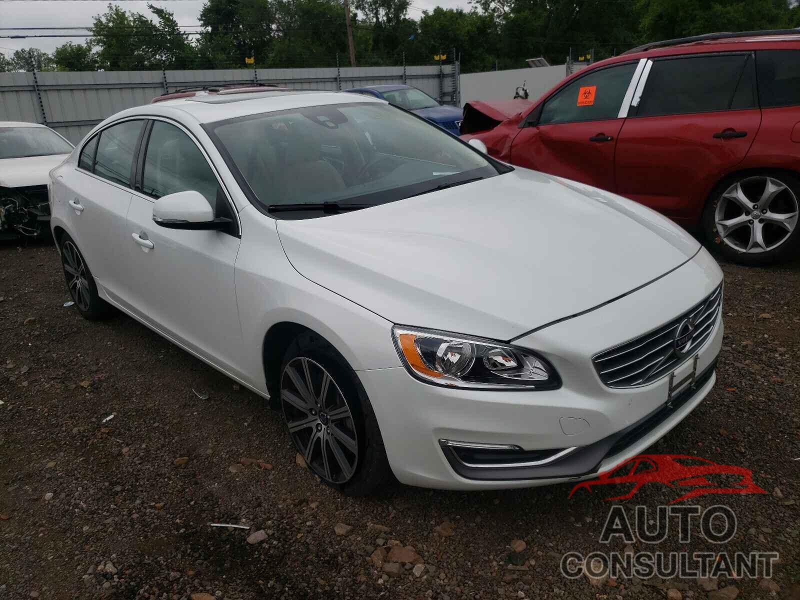 VOLVO S60 2018 - LYV402TK3JB158931