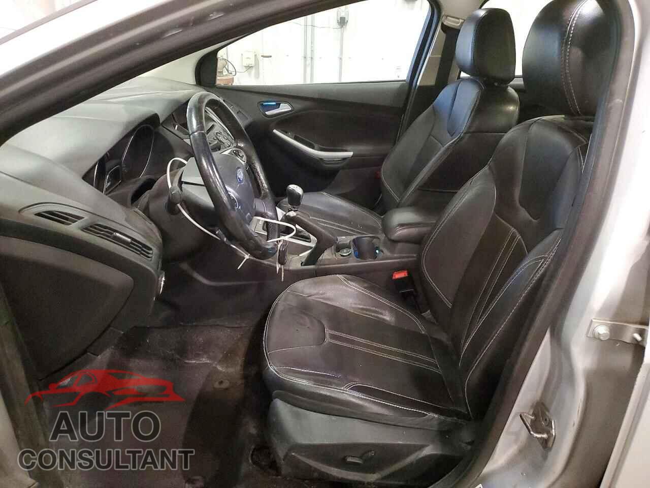 FORD FOCUS 2014 - 1FADP3F26EL446978