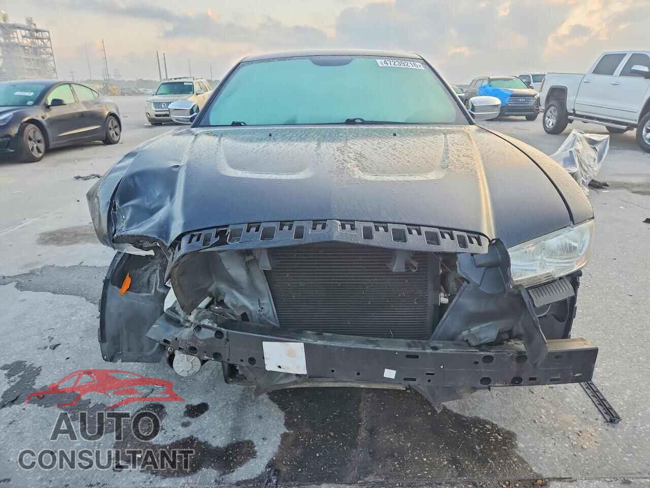 DODGE CHARGER 2013 - 2C3CDXBG2DH725075