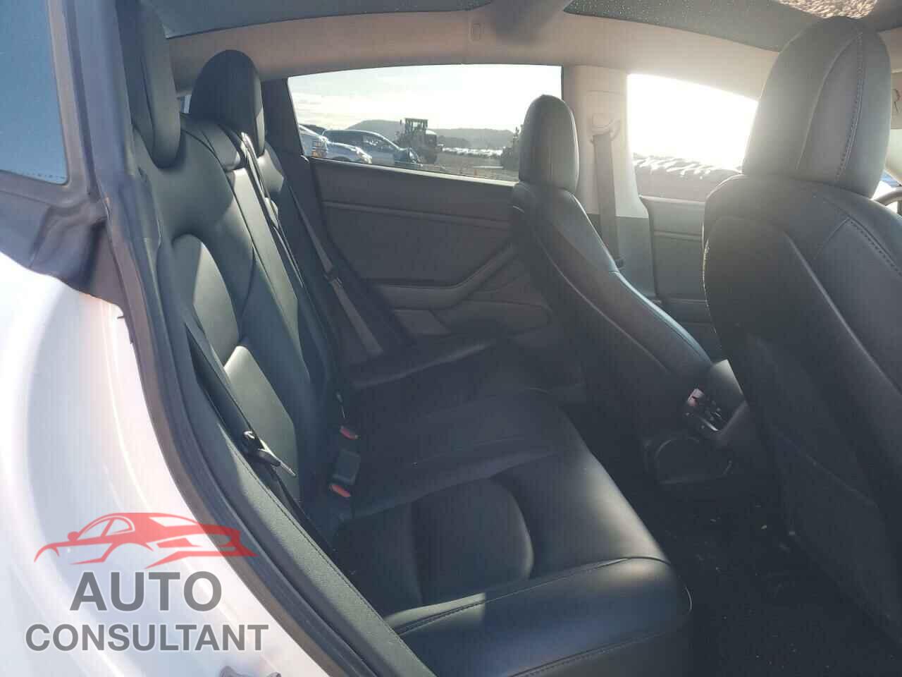 TESLA MODEL 3 2020 - 5YJ3E1EBXLF621783