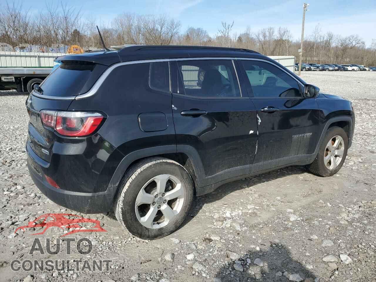 JEEP COMPASS 2018 - 3C4NJCBB2JT411388
