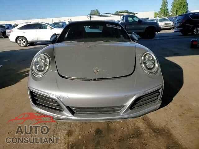 PORSCHE 911 2018 - WP0AA2A92JS105980