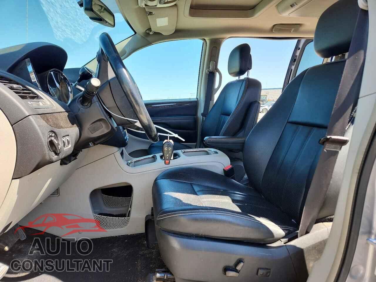DODGE CARAVAN 2015 - 2C4RDGDG3FR700606