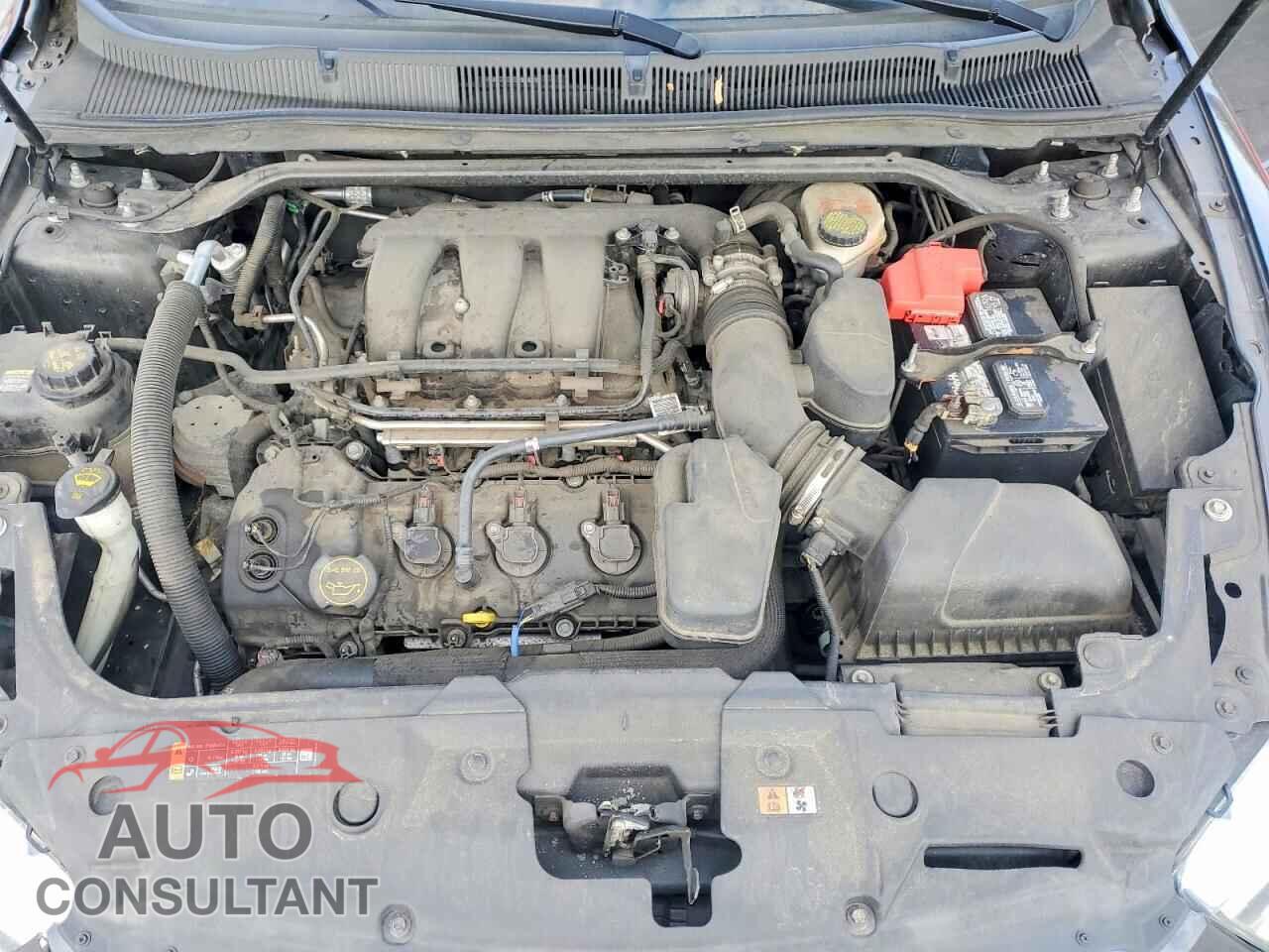 FORD TAURUS 2015 - 1FAHP2D83FG192532