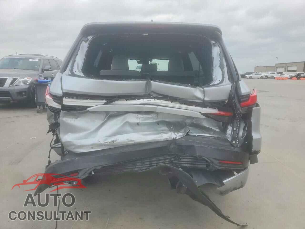 LEXUS UNKNOWN 2025 - 5TDAAAA6XSS015437