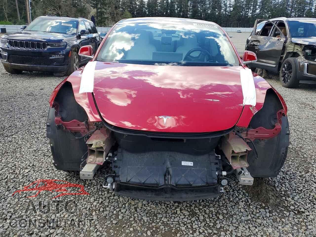 TESLA MODEL 3 2018 - 5YJ3E1EB6JF097433