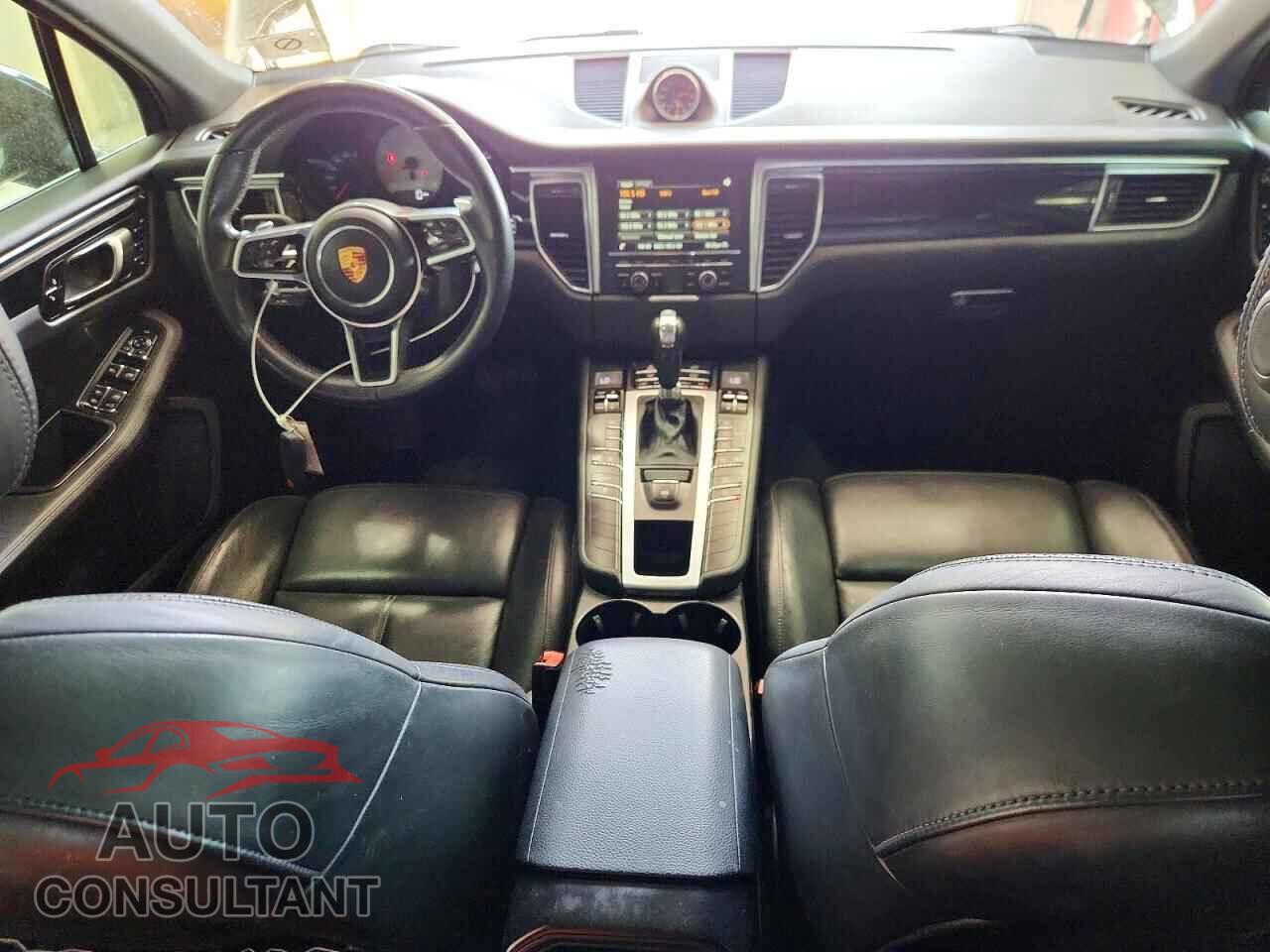 PORSCHE MACAN 2015 - WP1AB2A59FLB73042
