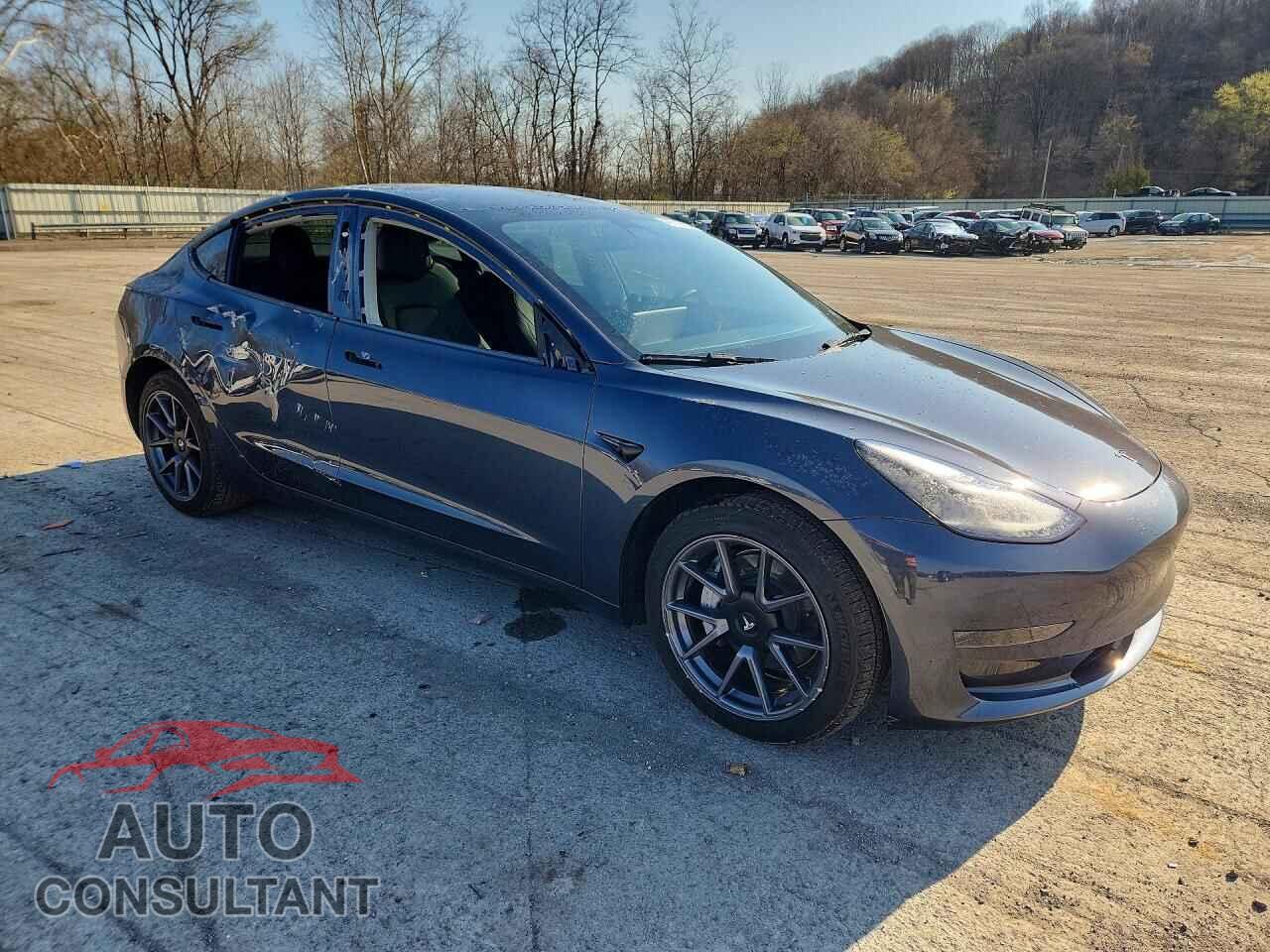 TESLA MODEL 3 2023 - 5YJ3E1EA5PF469621