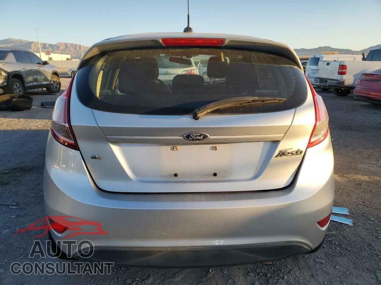 FORD FIESTA 2017 - 3FADP4EJ9HM104443