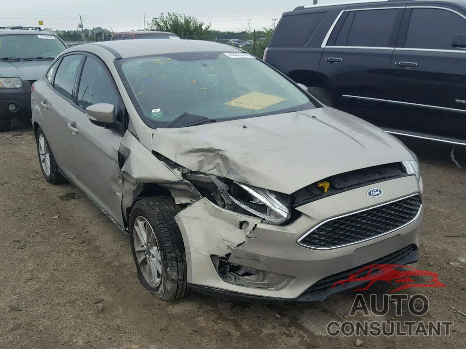 FORD FOCUS 2015 - 1FADP3F22FL239795