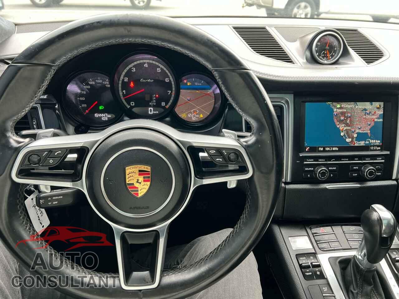 PORSCHE MACAN 2016 - WP1AF2A55GLB92287