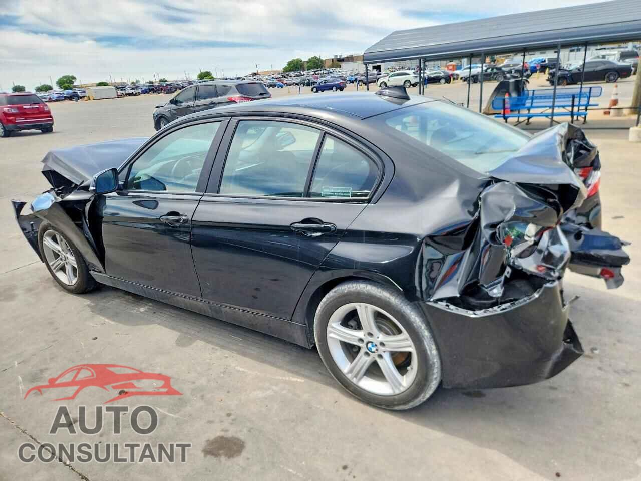 BMW 3 SERIES 2015 - WBA3B1C59FP831384