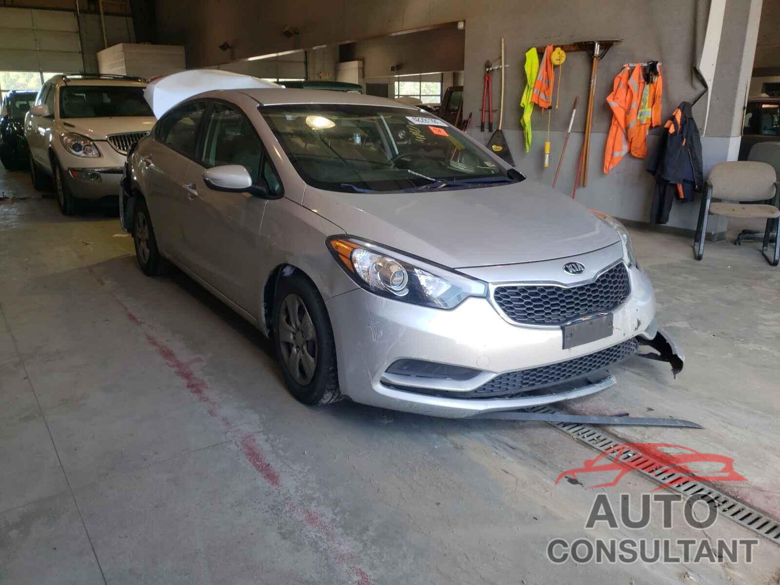 KIA FORTE 2016 - KNAFK4A60G5614619