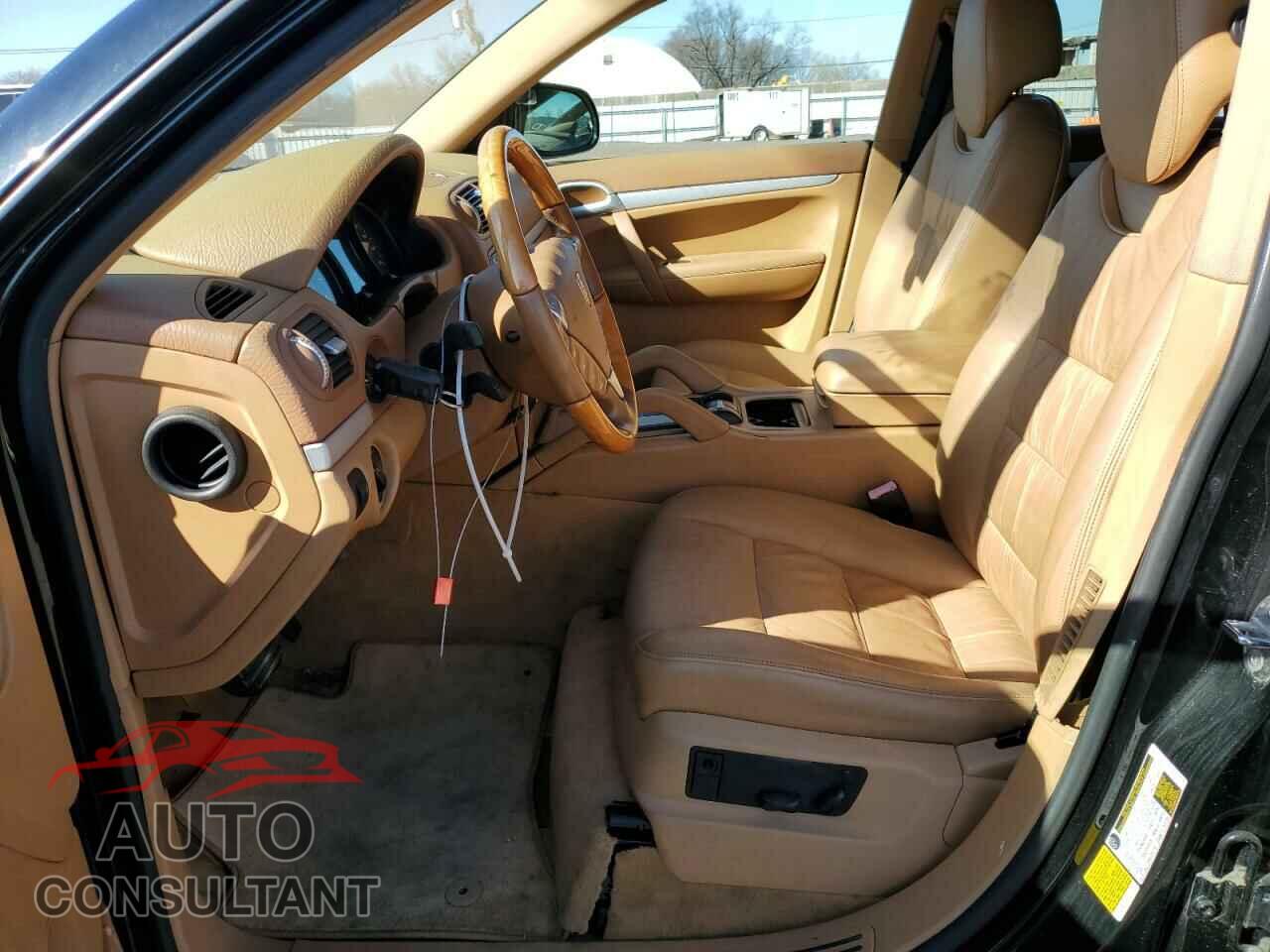 PORSCHE CAYENNE 2010 - WP1AA2AP2ALA12030
