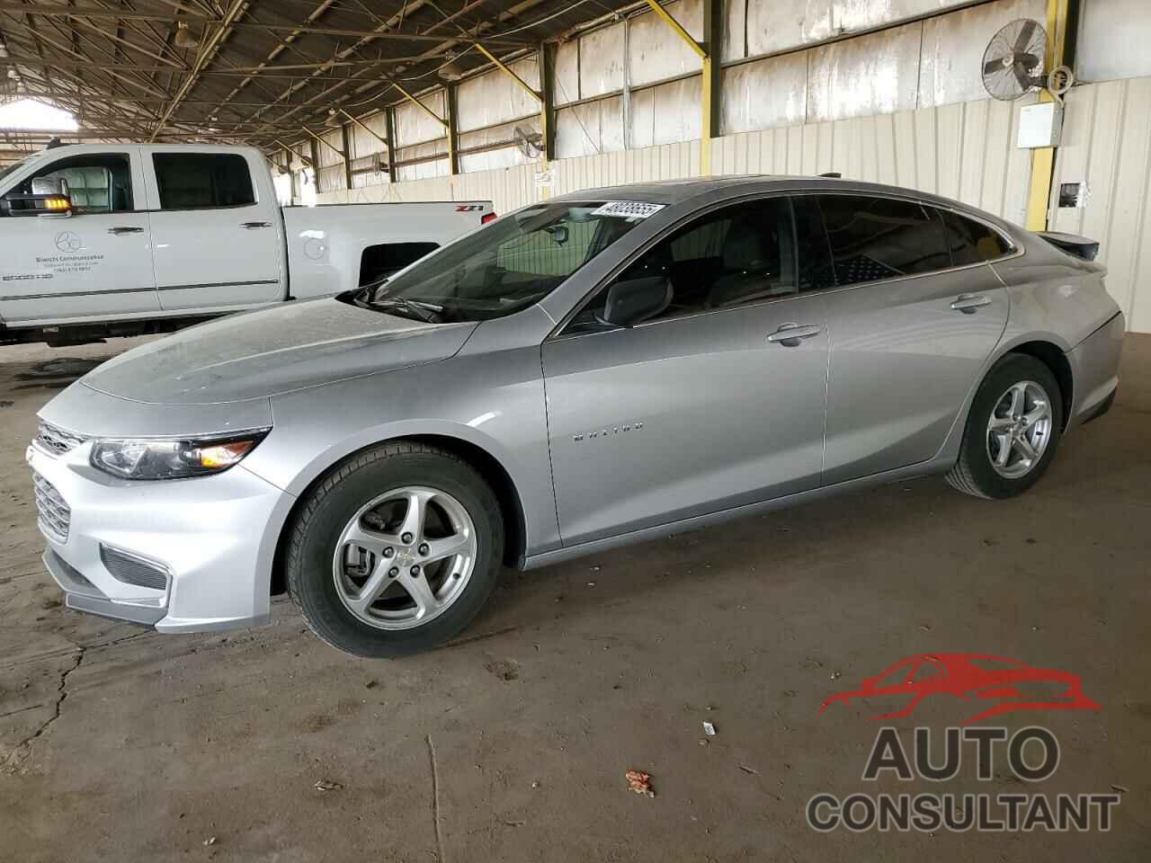 CHEVROLET MALIBU 2018 - 1G1ZB5ST3JF207155