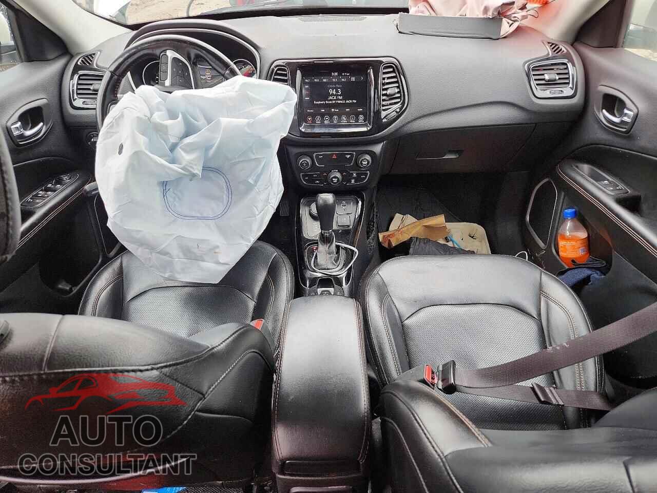 JEEP COMPASS 2020 - 3C4NJDCB2LT123216
