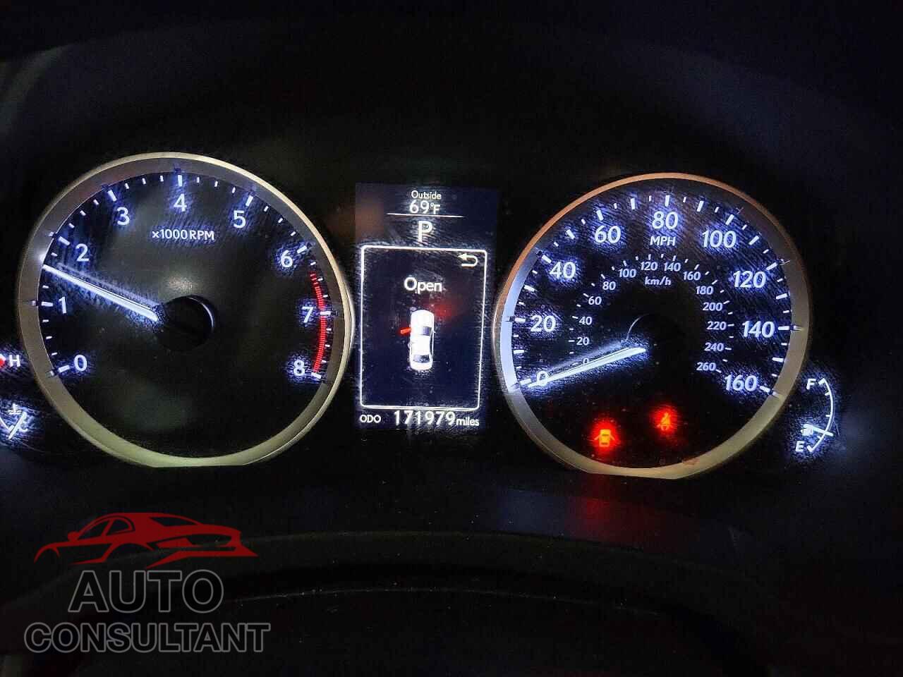 LEXUS IS 2015 - JTHCF1D22F5016207
