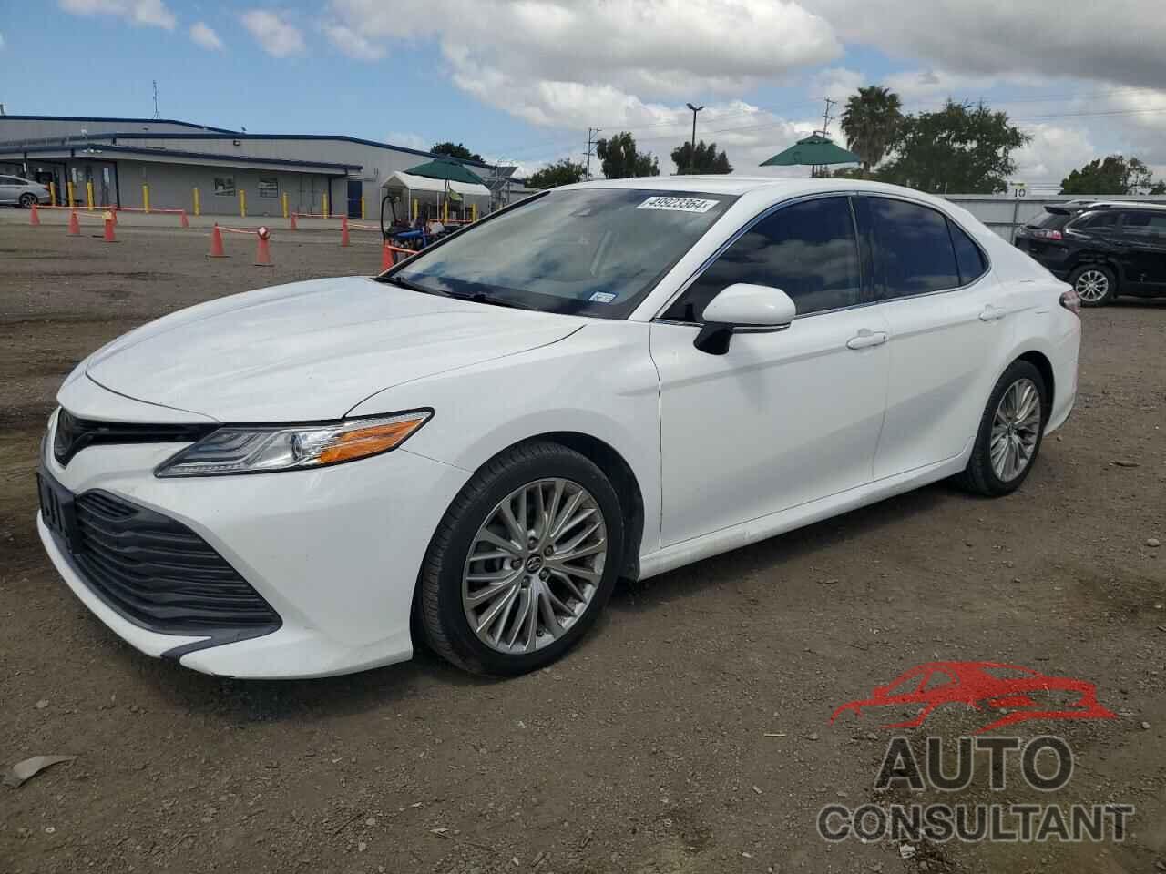 TOYOTA CAMRY 2019 - 4T1B11HK0KU209778