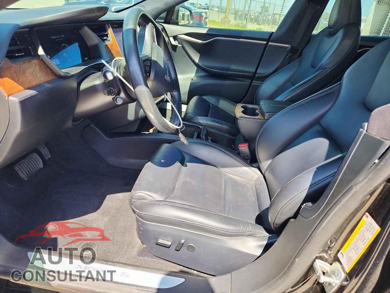TESLA MODEL S 2020 - 5YJSA1E20LF370120