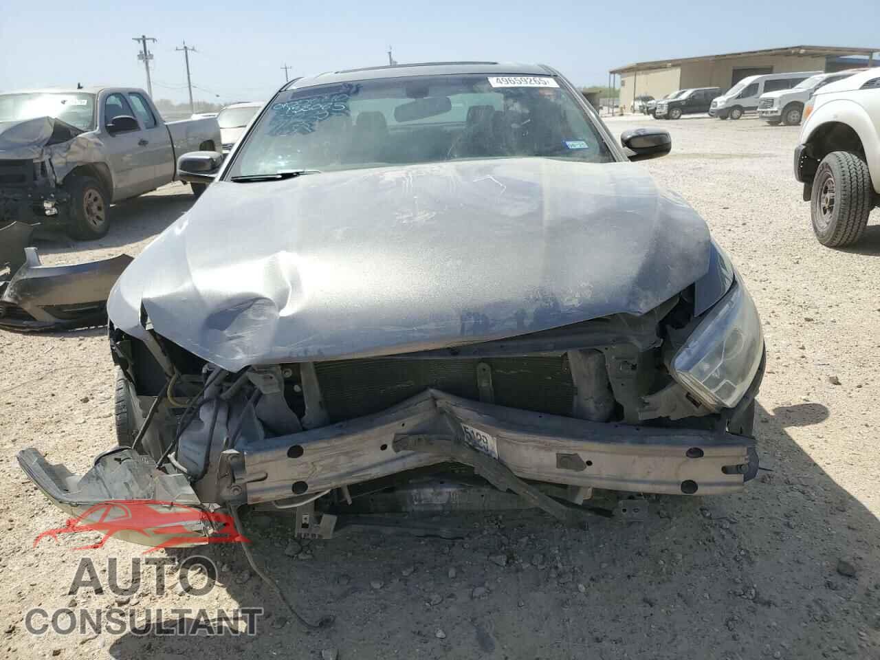 FORD TAURUS 2013 - 1FAHP2E85DG138063