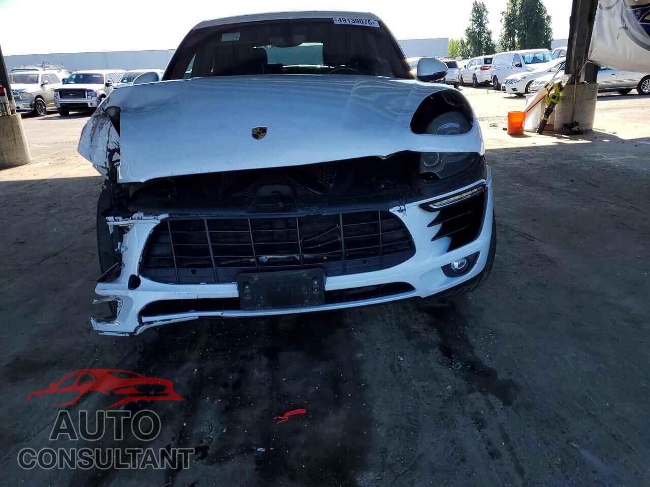 PORSCHE MACAN 2015 - WP1AB2A57FLB43165