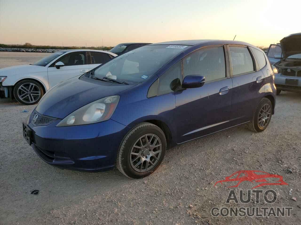 HONDA FIT 2013 - JHMGE8G32DC078023