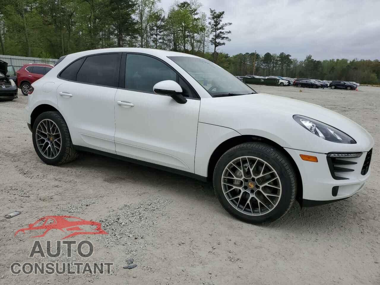 PORSCHE MACAN 2016 - WP1AB2A56GLB44776
