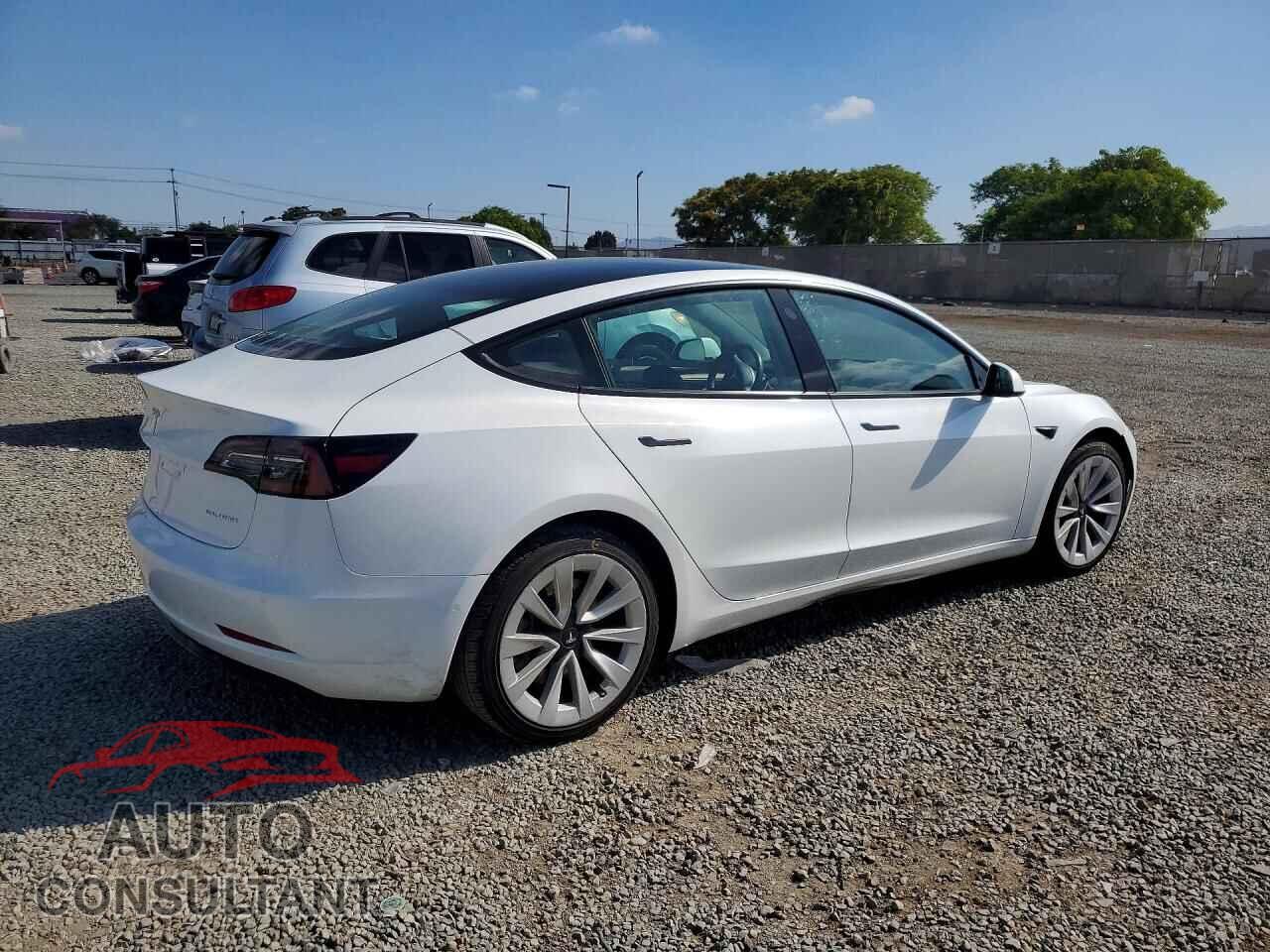 TESLA MODEL 3 2022 - 5YJ3E1EB0NF236929