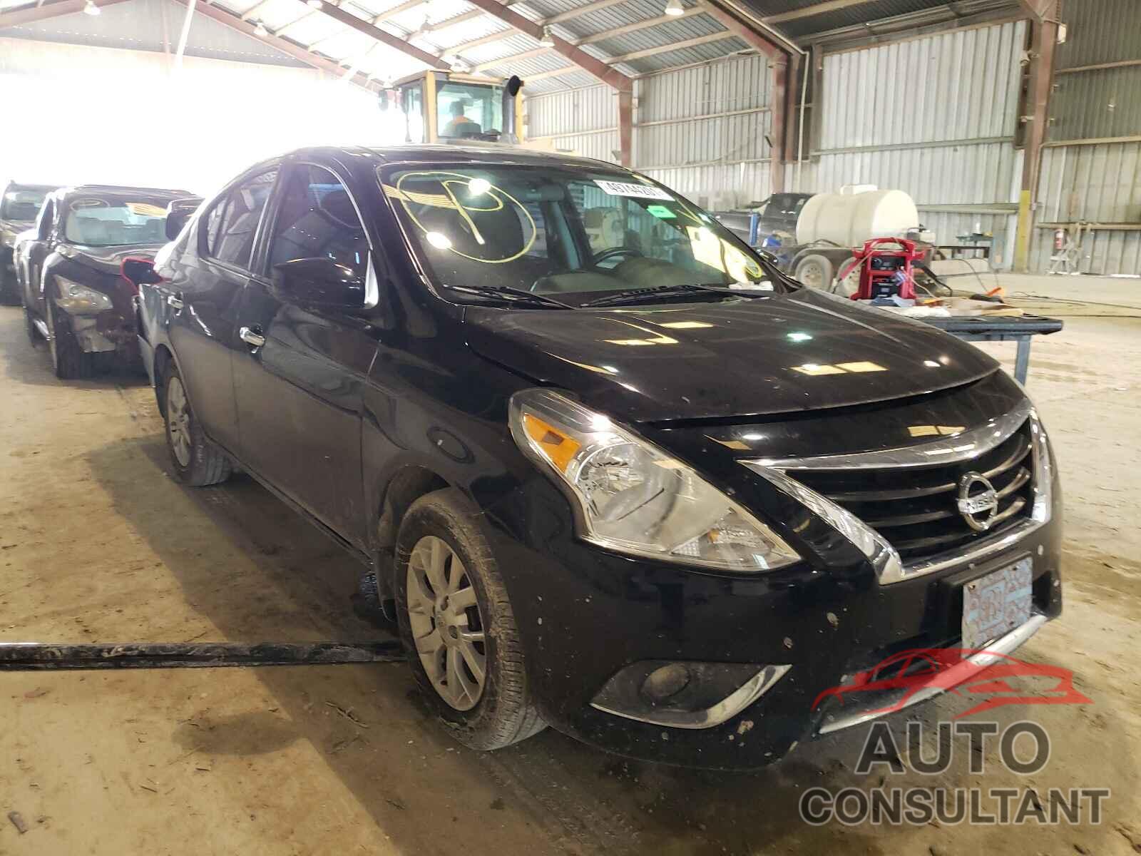 NISSAN VERSA 2017 - 3N1CN7AP4HL832073