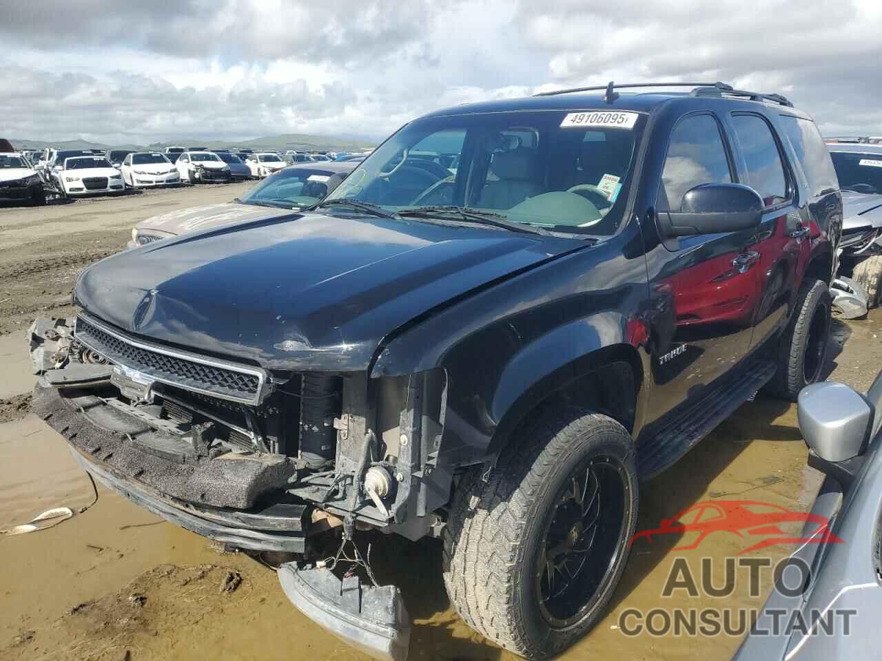 CHEVROLET TAHOE 2011 - 1GNSCBE07BR196173