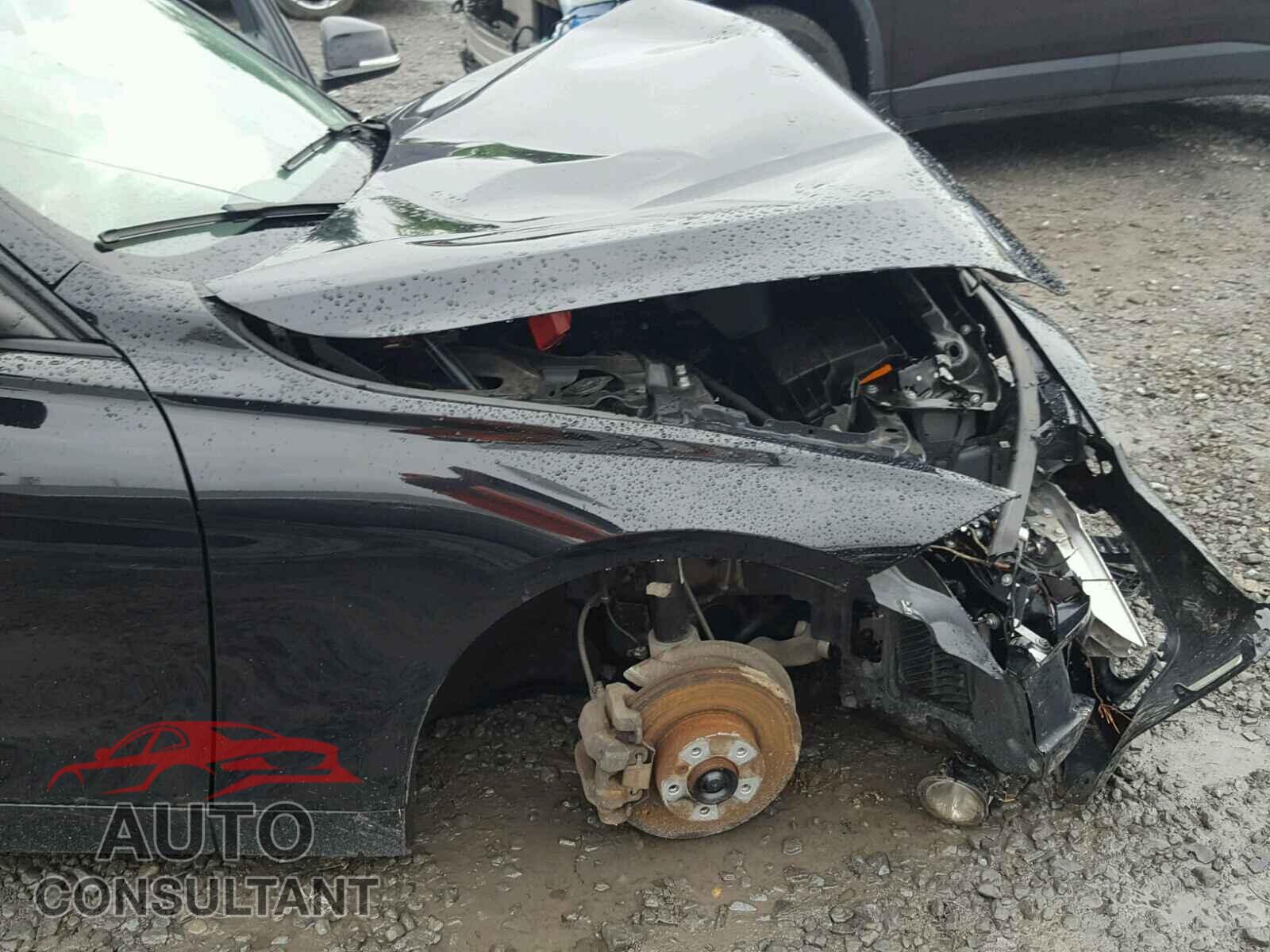 BMW 3 SERIES 2016 - WBA8E3G53GNU01270