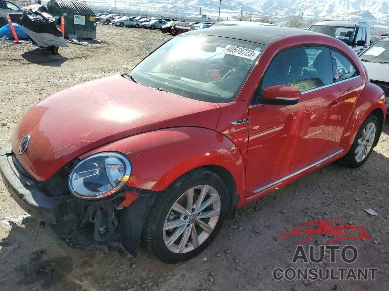 VOLKSWAGEN BEETLE 2018 - 3VWJD7AT1JM702978