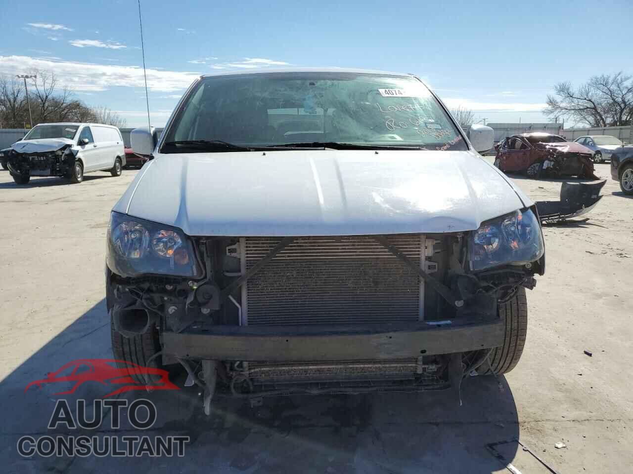 DODGE CARAVAN 2018 - 2C4RDGBG8JR199384