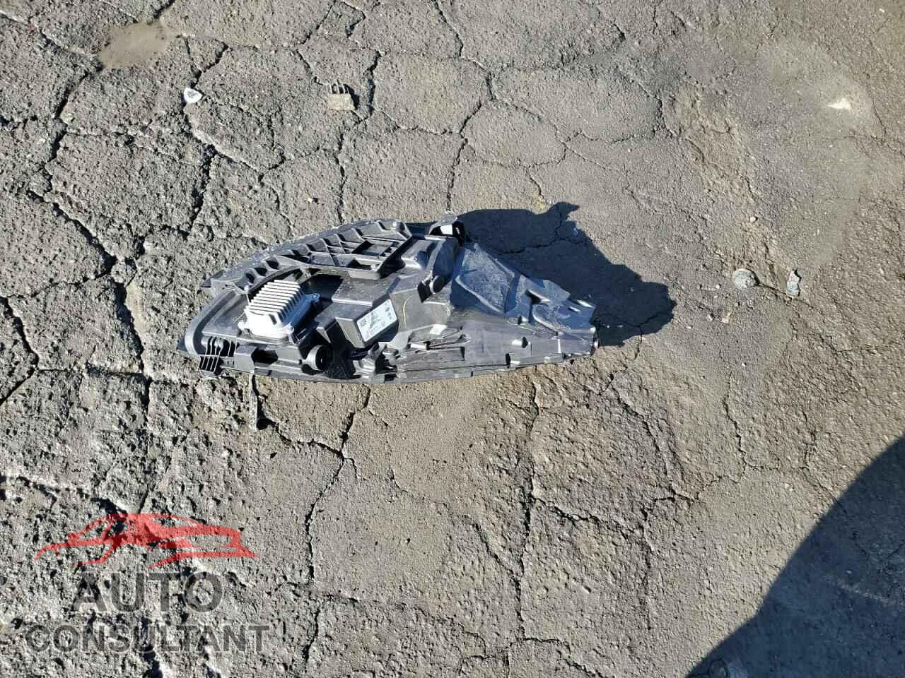TESLA MODEL 3 2021 - 5YJ3E1EC6MF072576