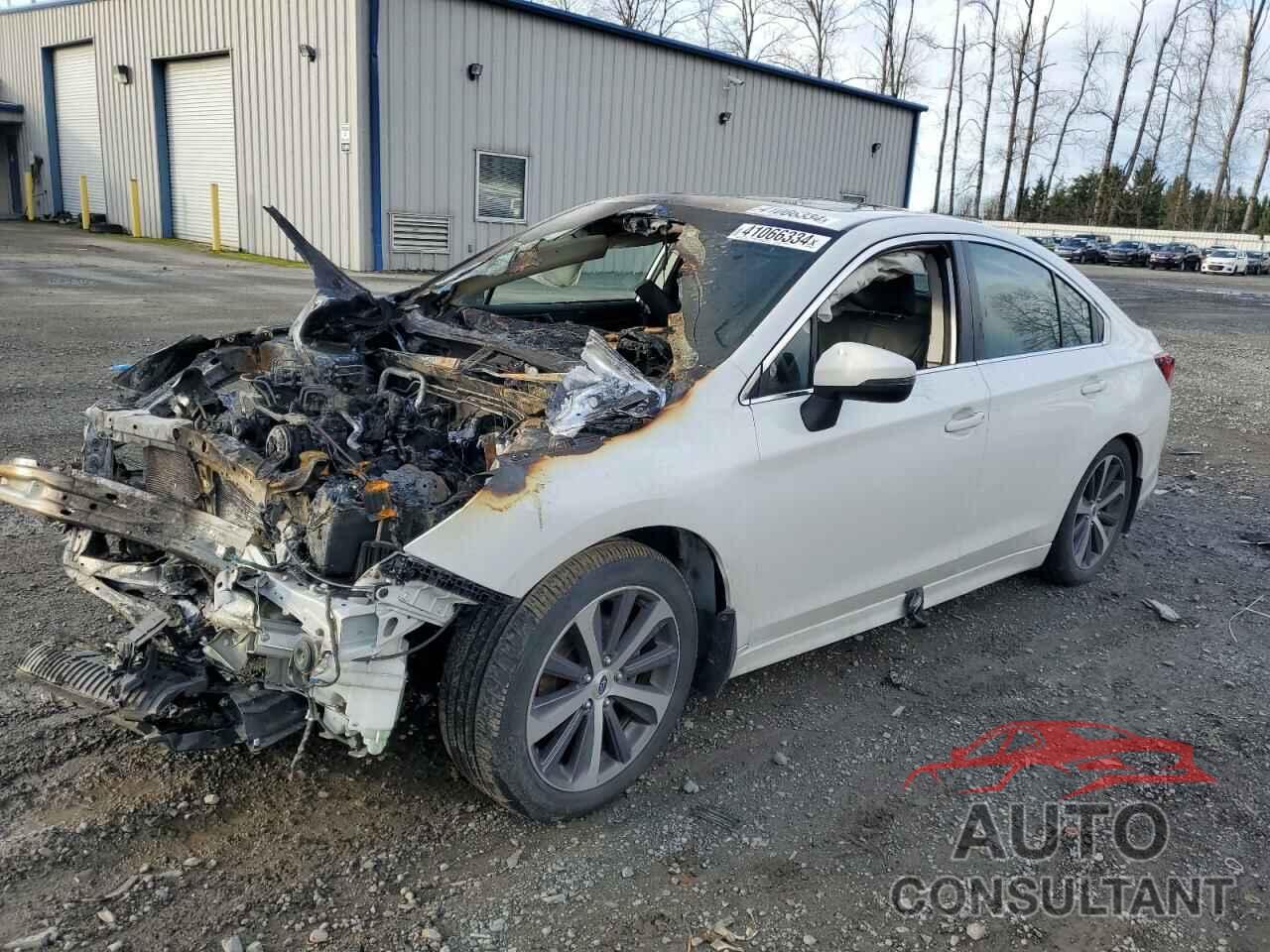 SUBARU LEGACY 2019 - 4S3BNAN68K3016056