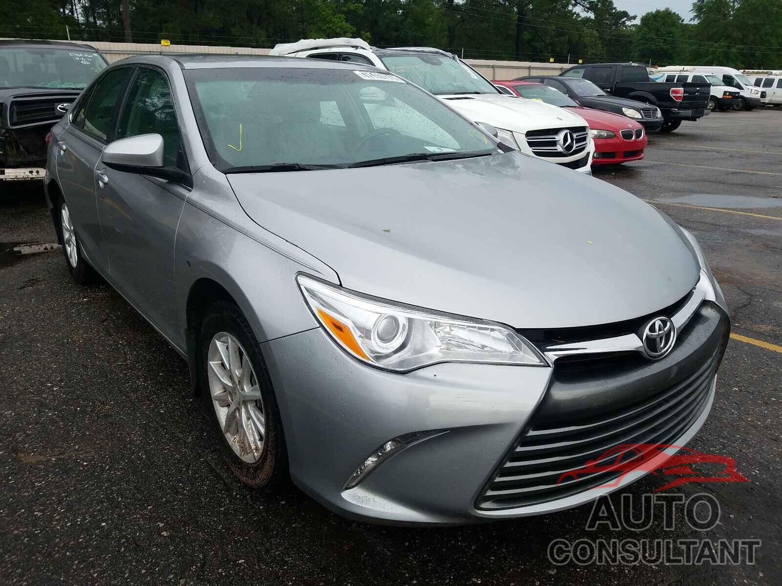 TOYOTA CAMRY 2016 - 4T4BF1FKXGR557962