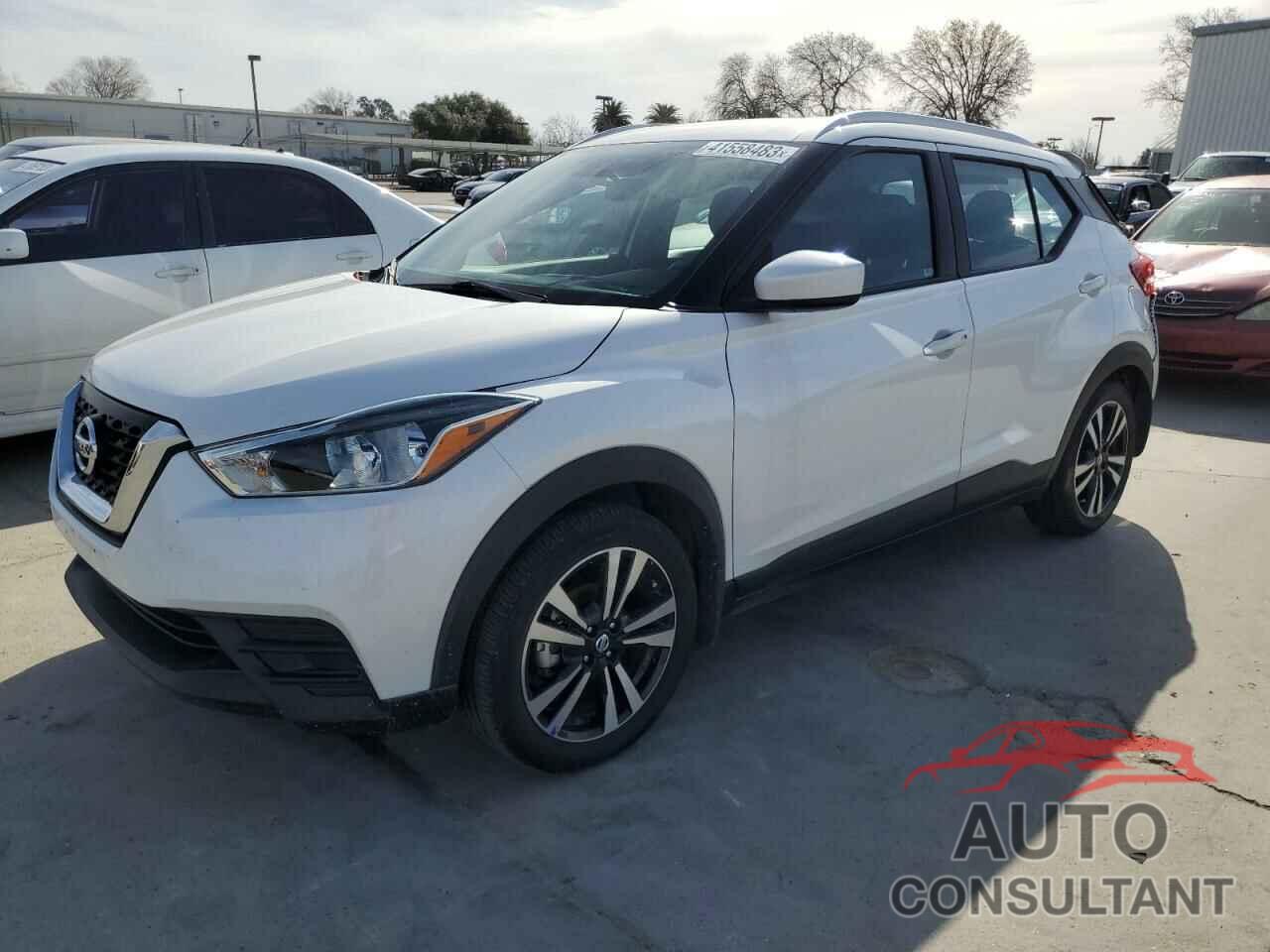 NISSAN KICKS 2019 - 3N1CP5CU4KL521008