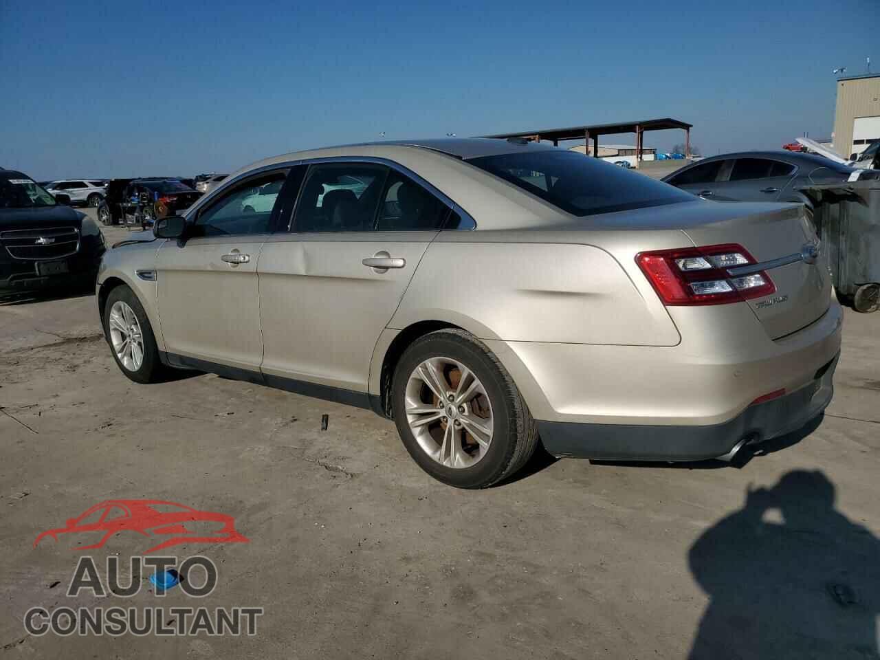 FORD TAURUS 2017 - 1FAHP2E96HG120038