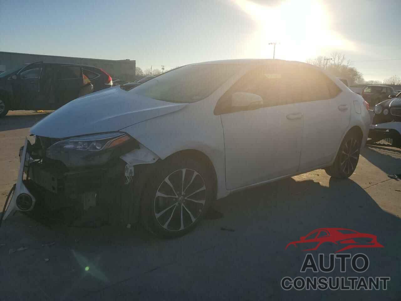 TOYOTA COROLLA 2019 - 5YFBURHE1KP881334