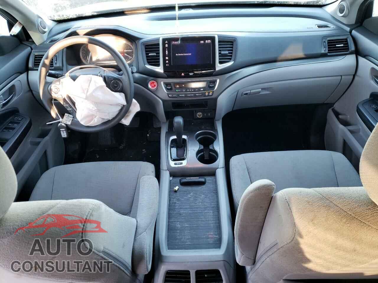 HONDA PILOT 2017 - 5FNYF6H36HB093591