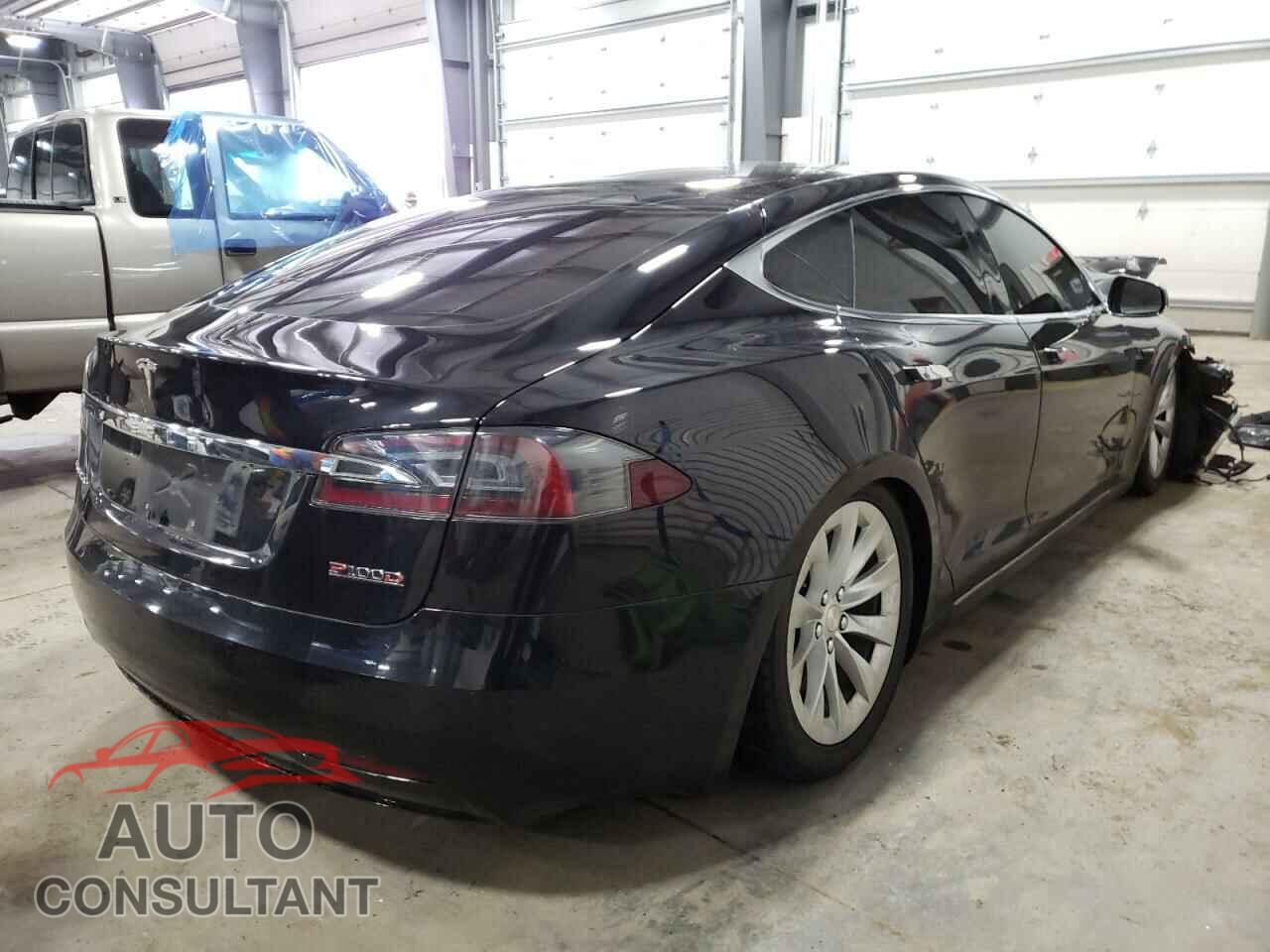 TESLA MODEL S 2017 - 5YJSA1E45HF200473