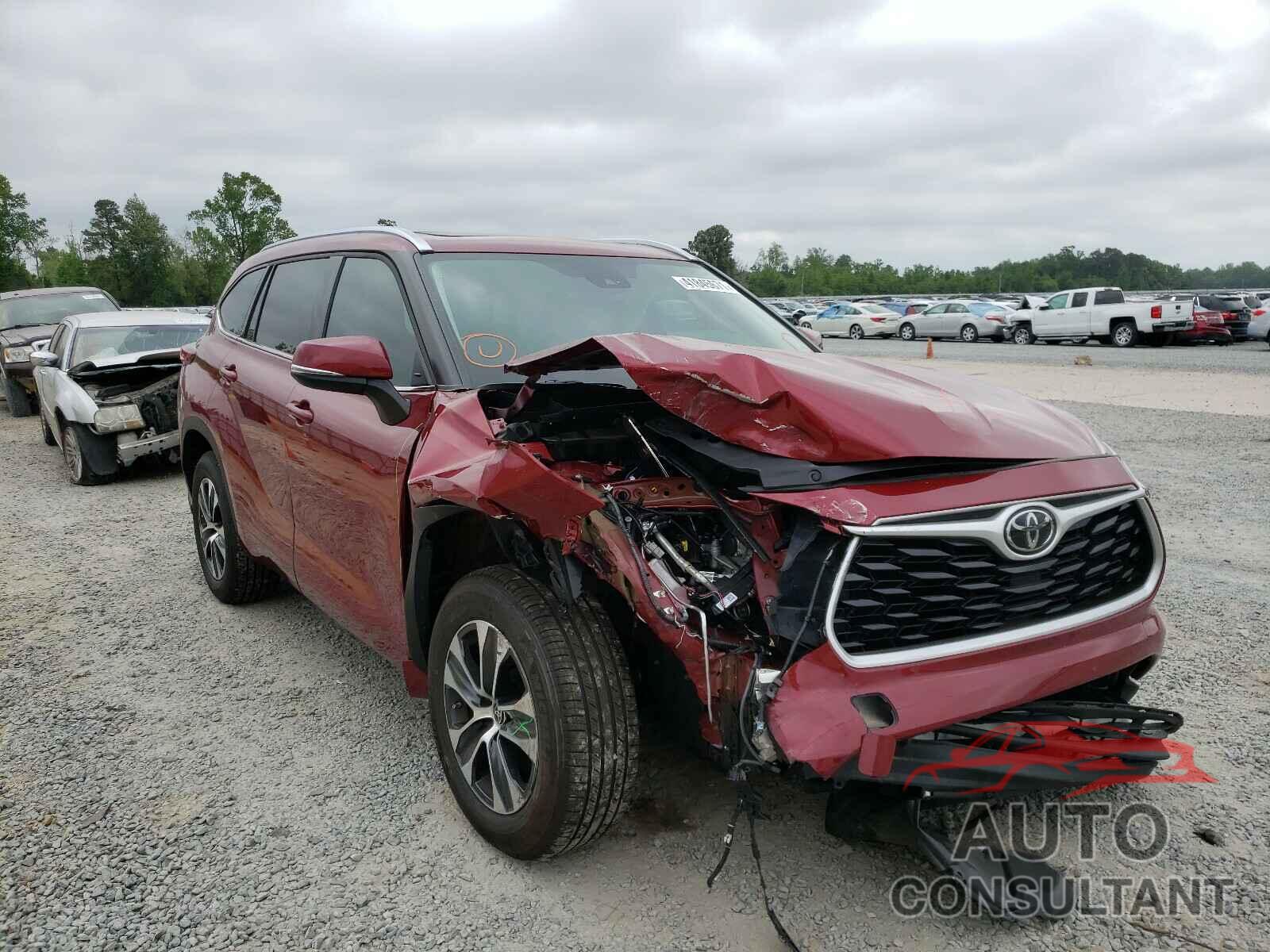 TOYOTA HIGHLANDER 2021 - 5TDGZRAH3MS040525